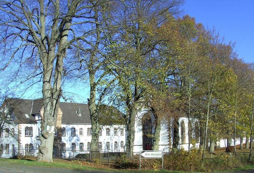 Schmidter Bauernstube Hotel & Restaurant 9