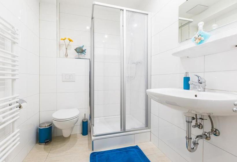 Touchdown Motel & Restaurant 5