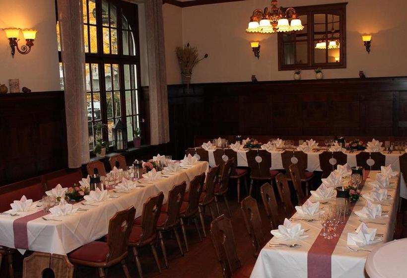 Hotel Brauhaus Manforter Hof 10