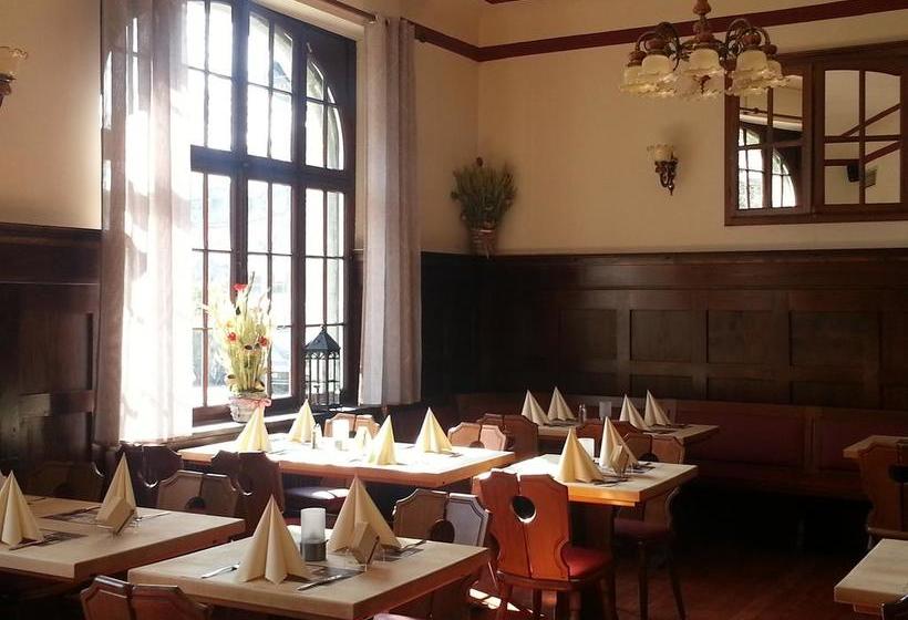 Hotel Brauhaus Manforter Hof 18