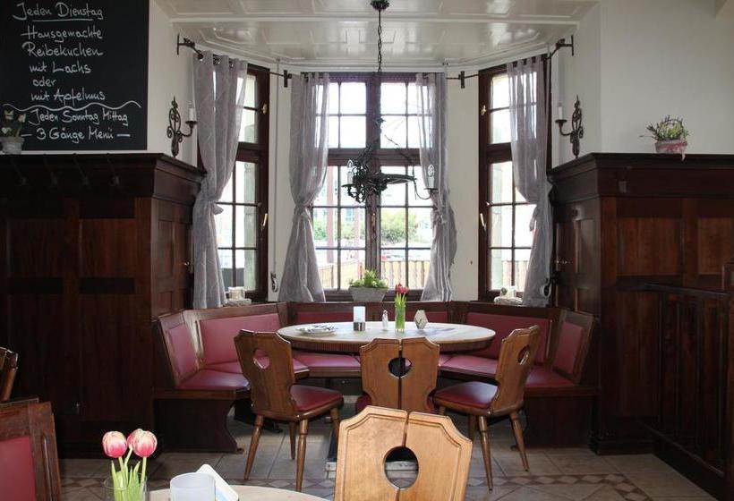 Hotel Brauhaus Manforter Hof 19