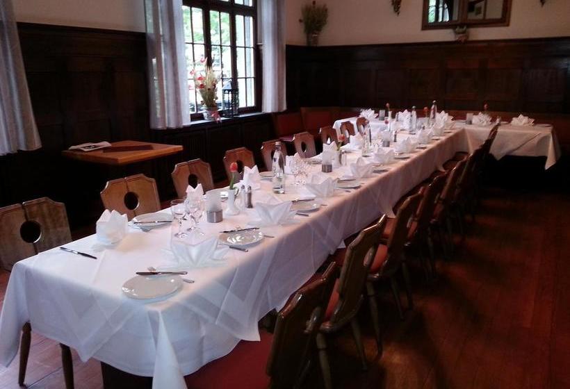 Hotel Brauhaus Manforter Hof 20