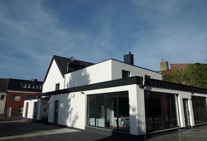 Gästehaus Sarah Hotel Garni 14