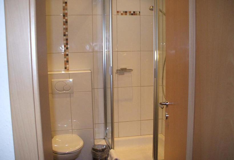 Hotel Restaurant Zum Klosterfeld 2