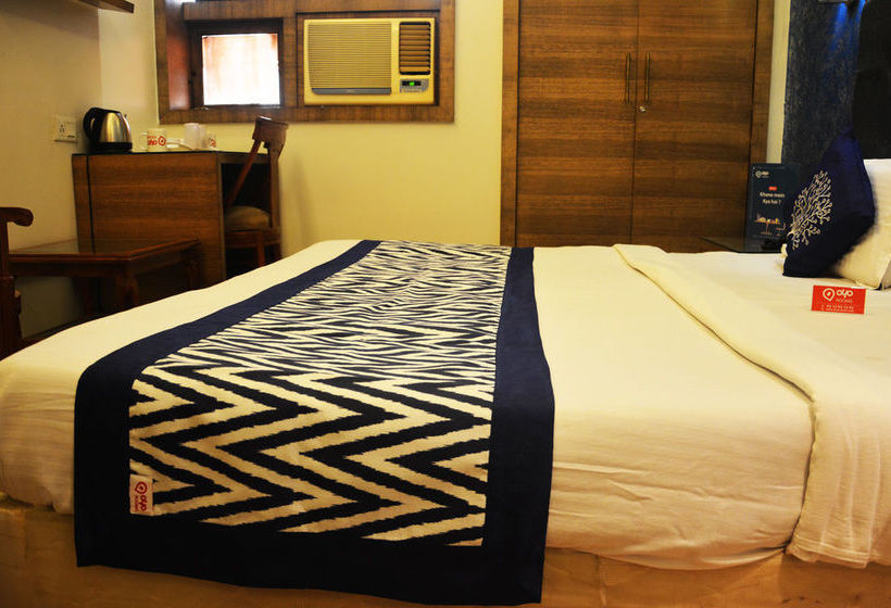 Hotel Oyo Rooms Noida Sector 52 Block A 13