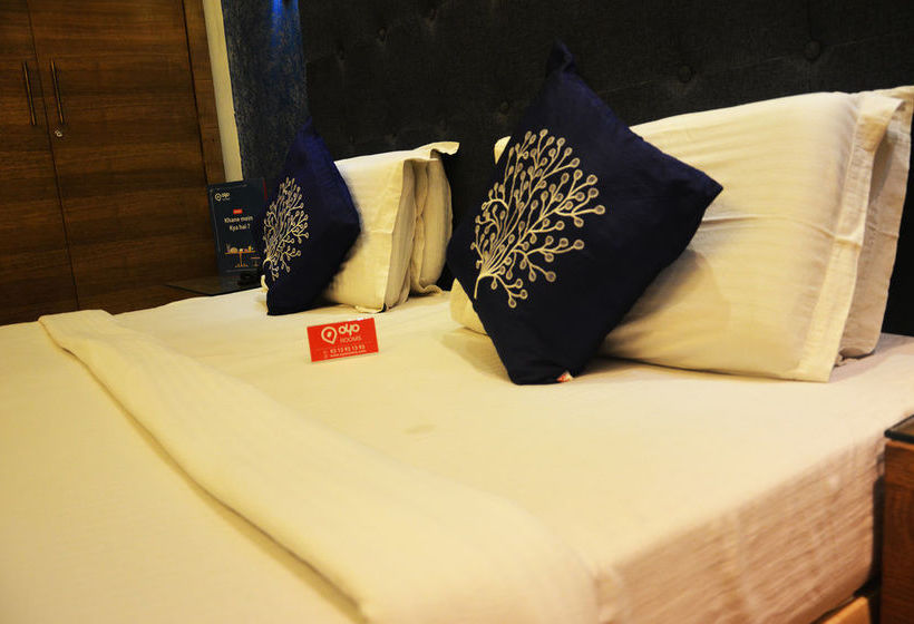 Hotel Oyo Rooms Noida Sector 52 Block A 7