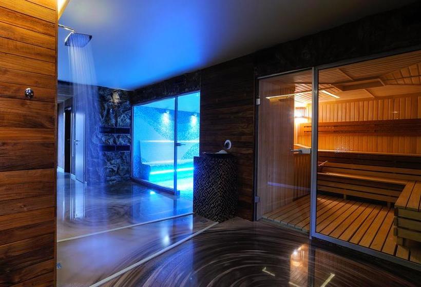 Hôtel Villa Adriano 1