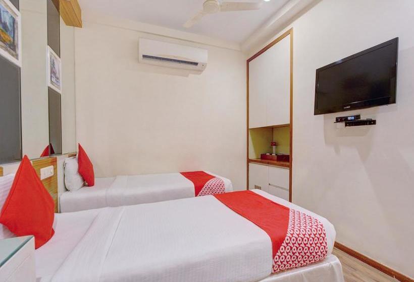 Hotel Oyo Rooms Kondapur Gachibowli Road 1