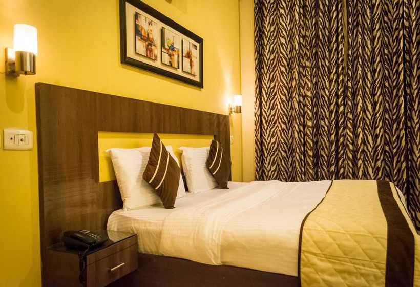 Hotel Oyo Rooms Sector 15 7