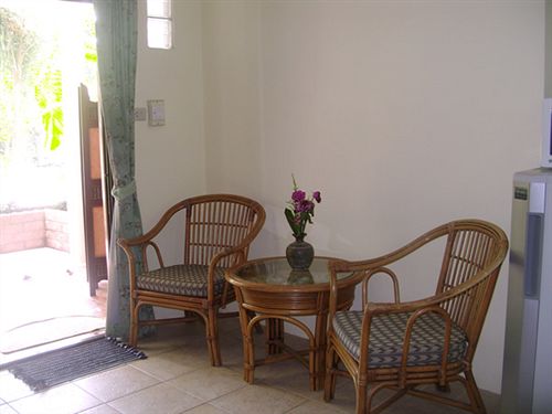 Pension Chez Charly Bungalow 20