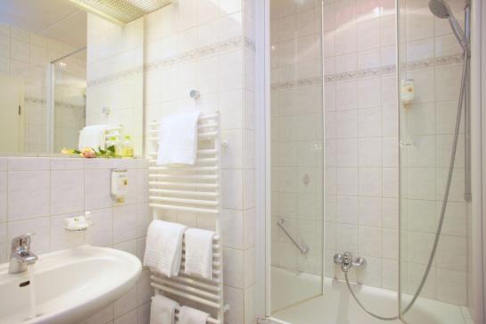 Akzent Hotel Zur Grünen Eiche 12