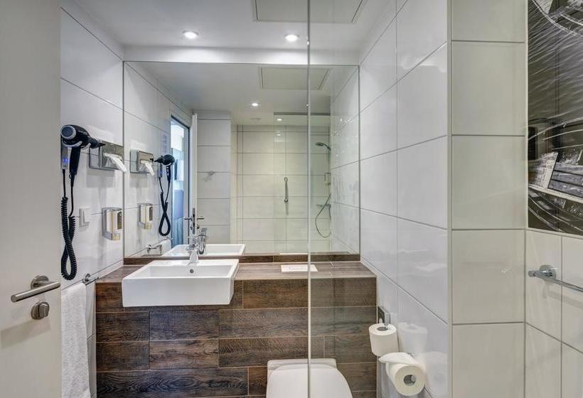 Hotel Ibis Styles Tubingen 1