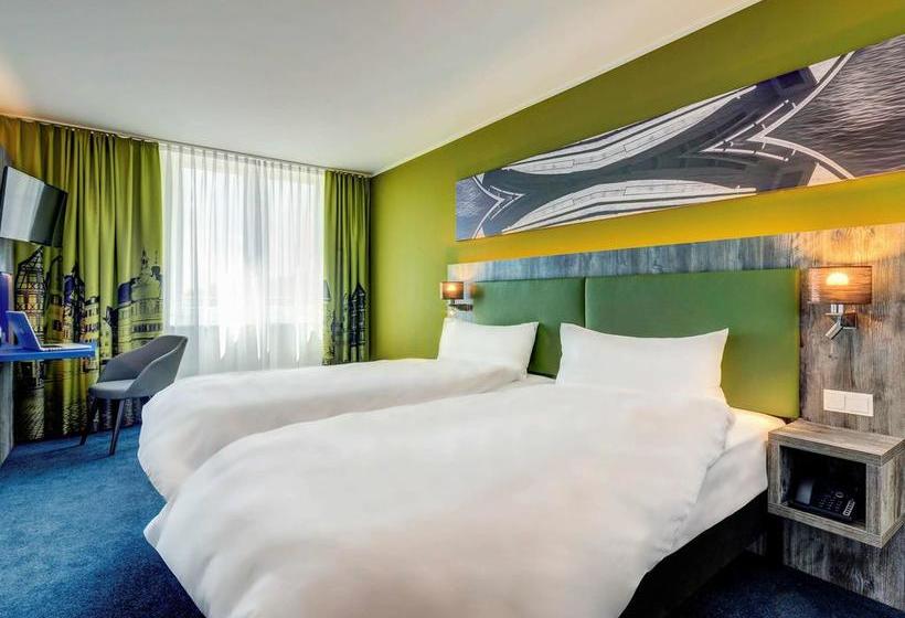 Hotel Ibis Styles Tubingen 11