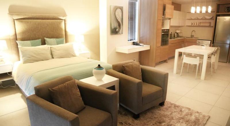 Hotel The Residences At Crystal Towers 13