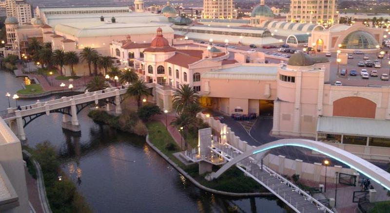 Hotel The Residences At Crystal Towers 3