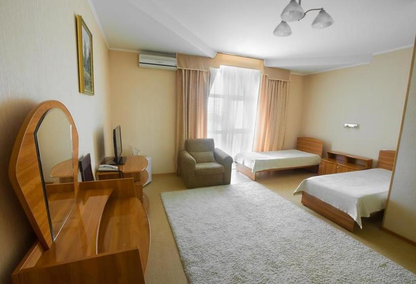 Hotel Complex Lotos 14