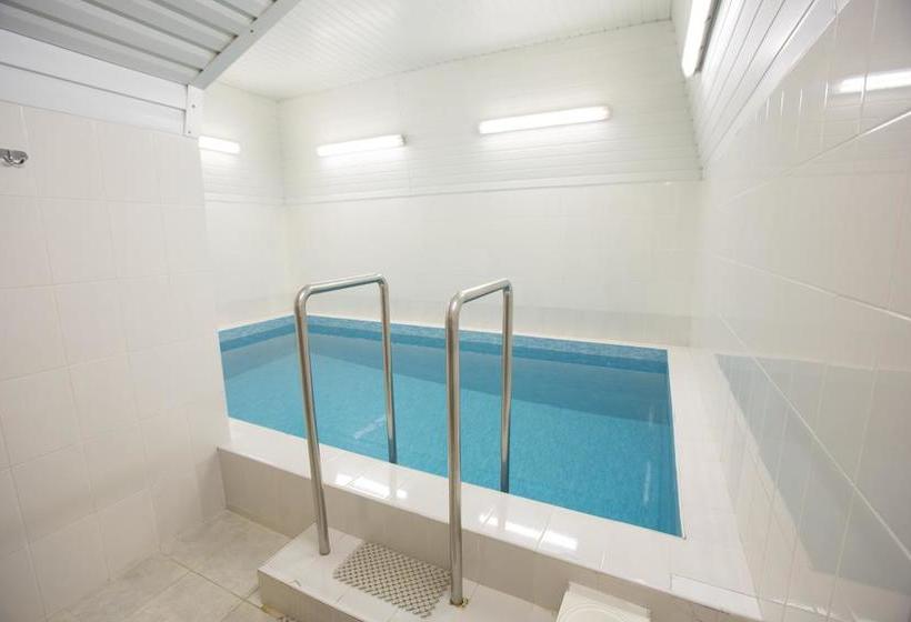 Hotel Complex Lotos 17