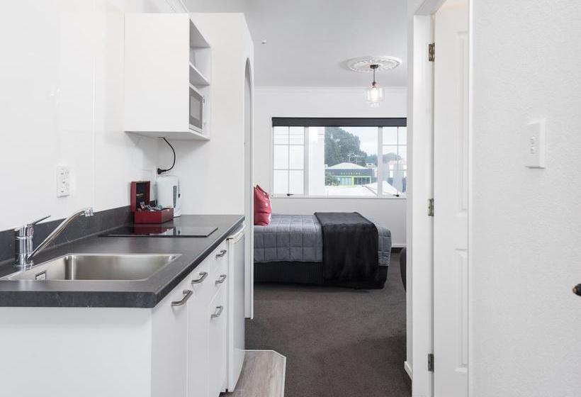 Mission Belle Motel 9