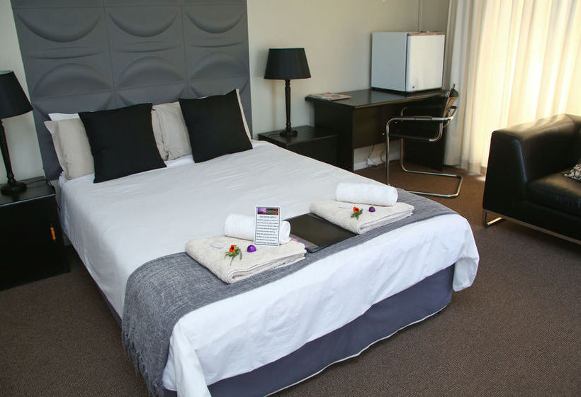 Pension Plattekloof Lodge 11