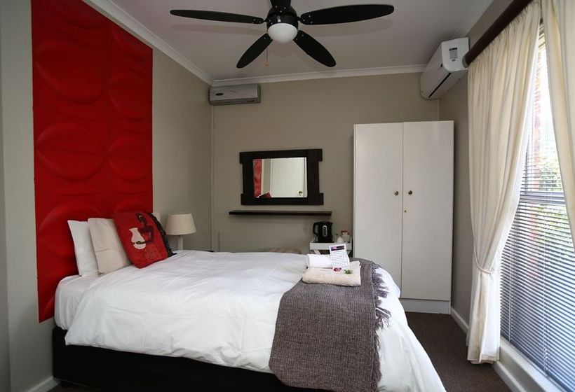 Pension Plattekloof Lodge 13