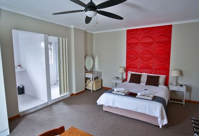 Pension Plattekloof Lodge 17