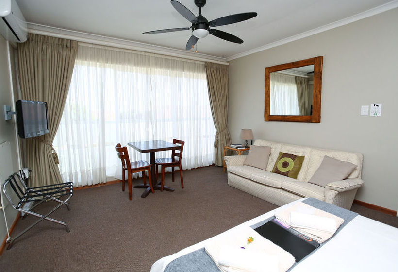 Pension Plattekloof Lodge 18