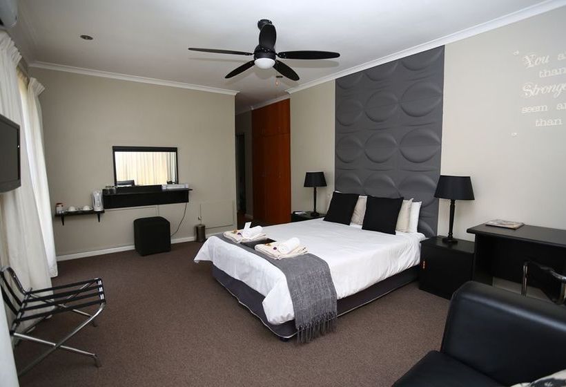 Pension Plattekloof Lodge 5