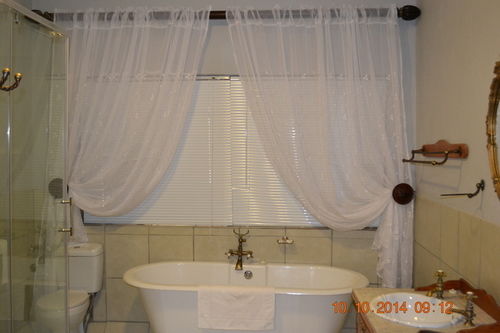 Pension Picture This - Pretoria North Lodge 6