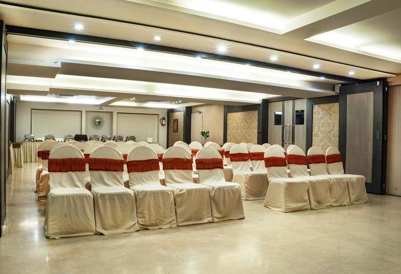 Hotel Tansha Comfort Regency 14