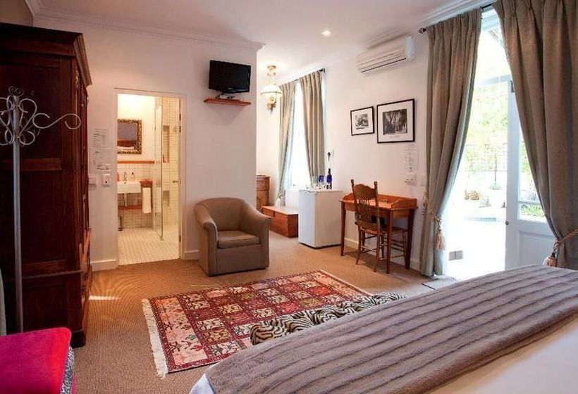 22 Die Laan Self Catering Accommodation 15