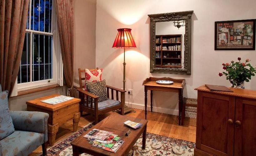 22 Die Laan Self Catering Accommodation 20