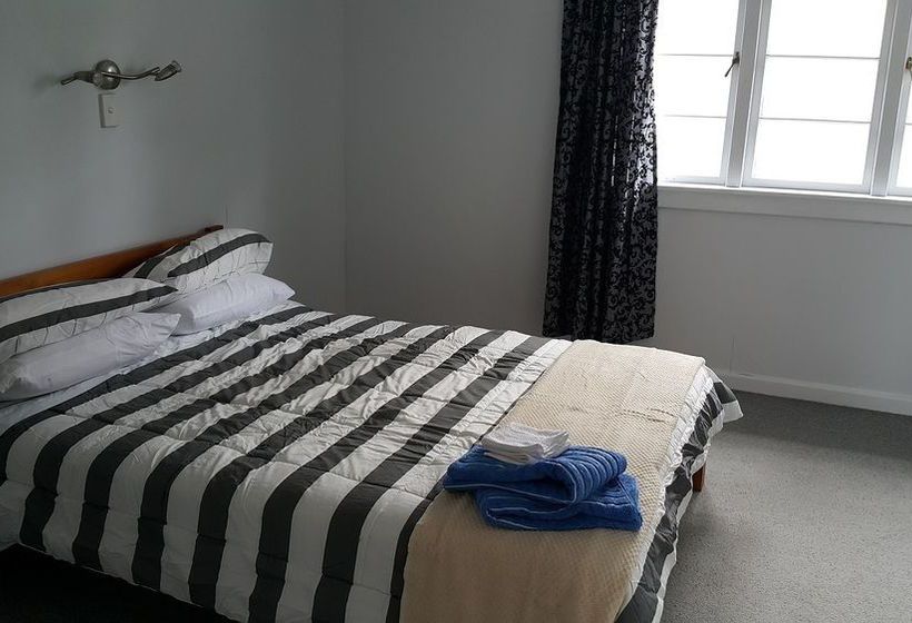 Hotel Holiday Homes On Grey St 16