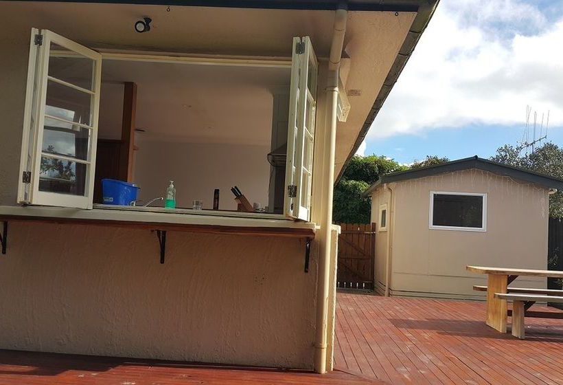 Hotel Holiday Homes On Grey St 18