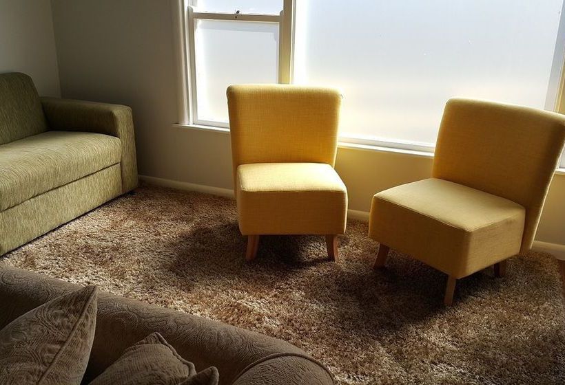 Hotel Holiday Homes On Grey St 5