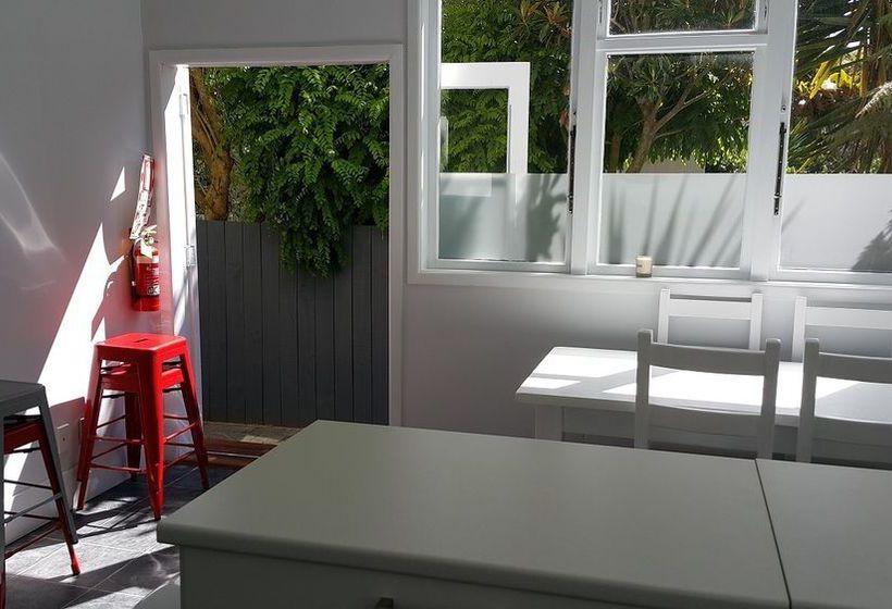 Hotel Holiday Homes On Grey St 8