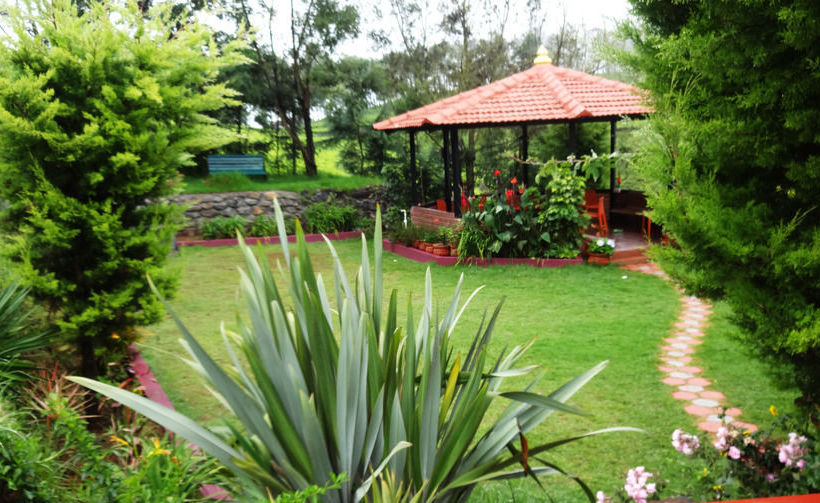 Hotel Green Nest Resort 13