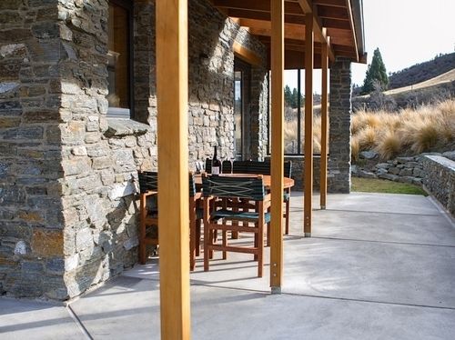 Judge & Jury Cottage 17