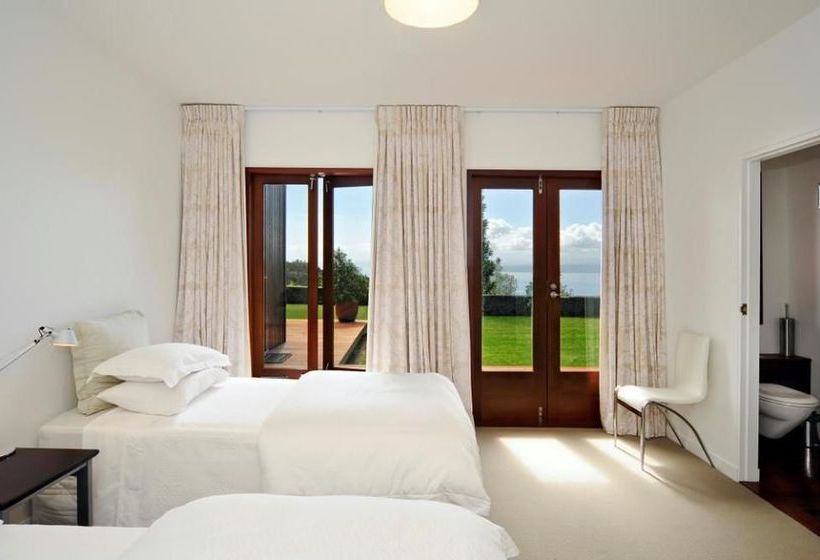 Hotel Wellesley Lodge Pukawa Bay 8