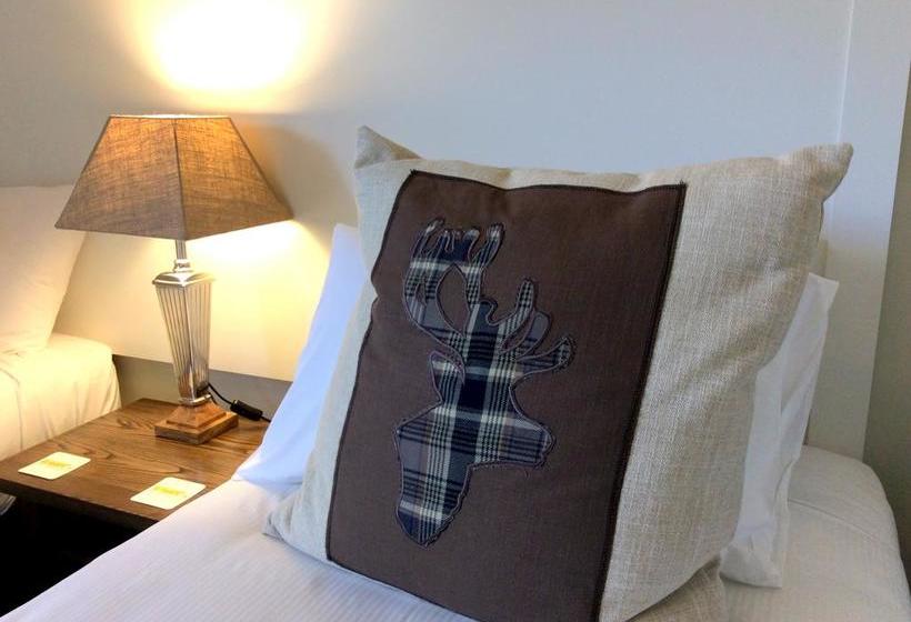 West Meadows Motel 14