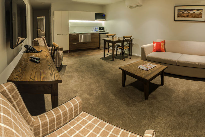 West Meadows Motel 17