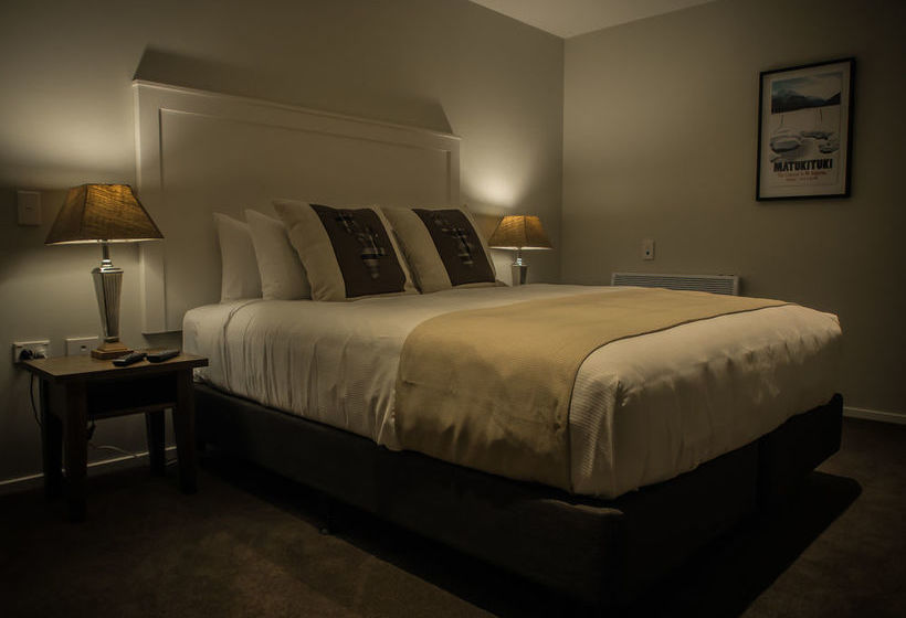 West Meadows Motel 20