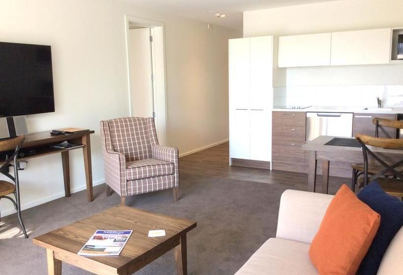 West Meadows Motel 3