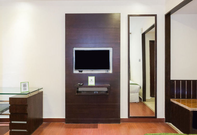 Hotel Treebo Sadhvika 17