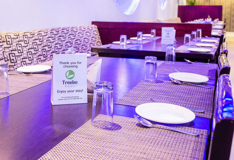 Hotel Treebo Sadhvika 4