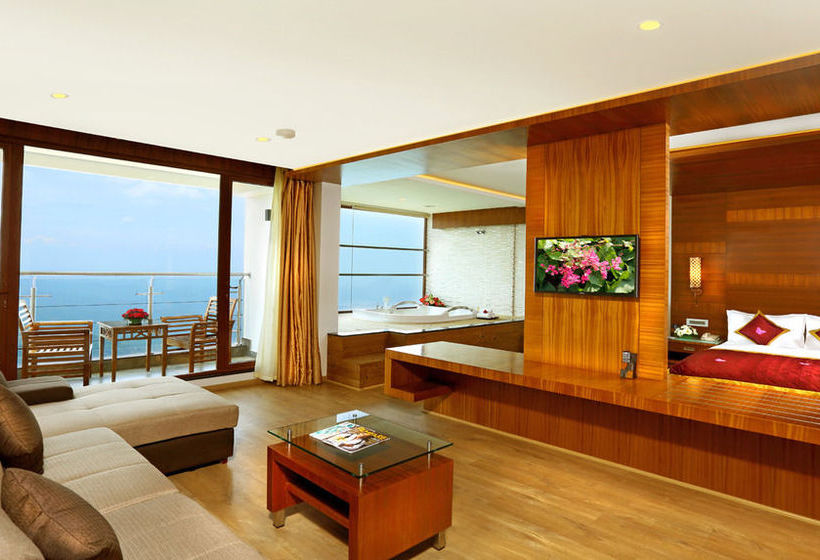 Hotel Plum Judy The Leisure 13