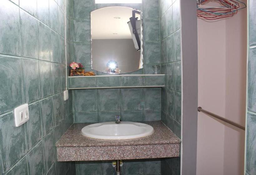 Pension Pakinai Guesthouse 4