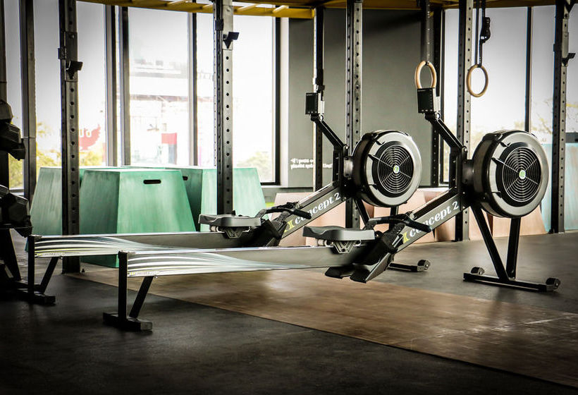 The Waverly Hotel & Residences 3