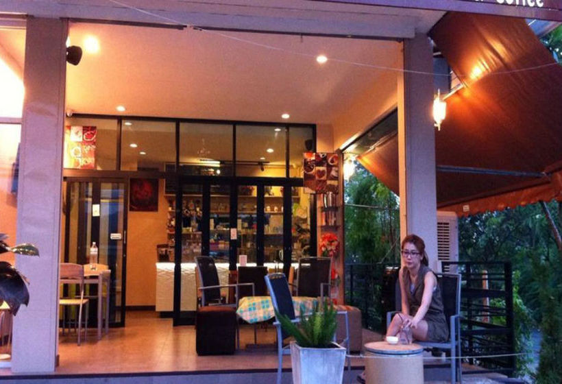 Hotel U Dee Room And Coffee 13