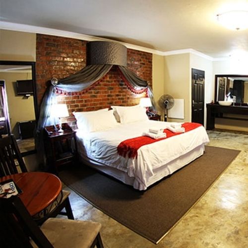 Pension Accolades Boutique Venue 17