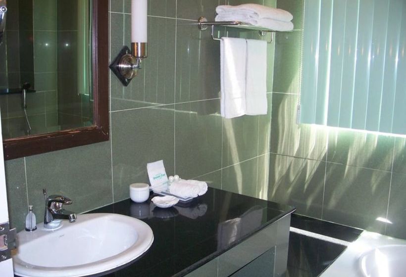 Kasem Garden Hotel Surin 1